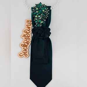 Black and Green Tie with Tiger Brooch
